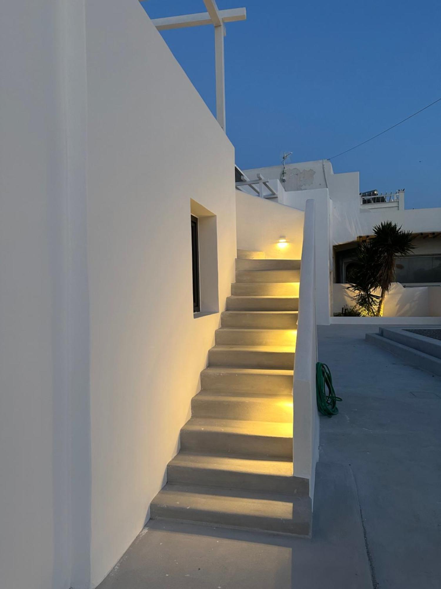 The Coast Suites Tourlos Buitenkant foto